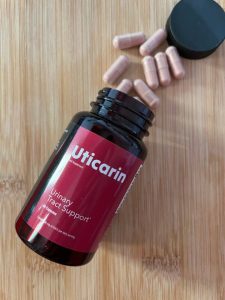 Uticarin - Complemento dietético para el cuidado del tracto urinario